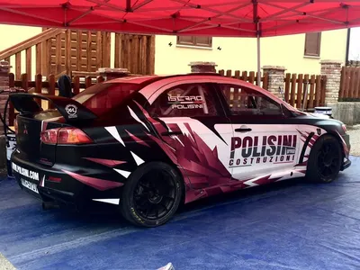 Polisini car wrap